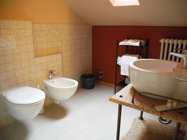 Camera Arancione - Bed & Breakfast Al Lunario Cherasco Langhe e Roero